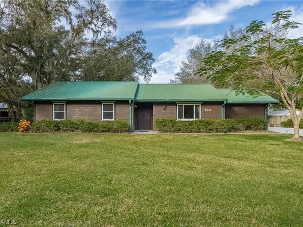 230 S Davis St, Labelle, FL 33935