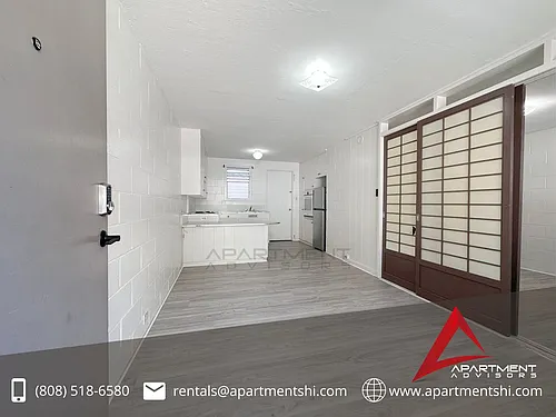 1313 Rycroft St Photo 1
