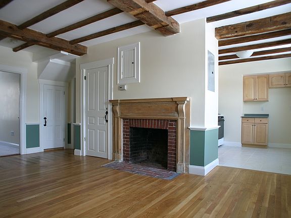 Unit 4 Living Room