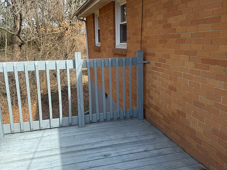 671 Shelton Ct — Photo 10