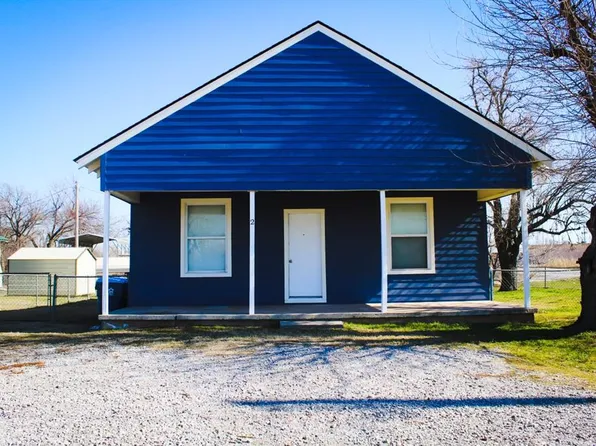 2 NW 6th St, Tuttle, OK 73089