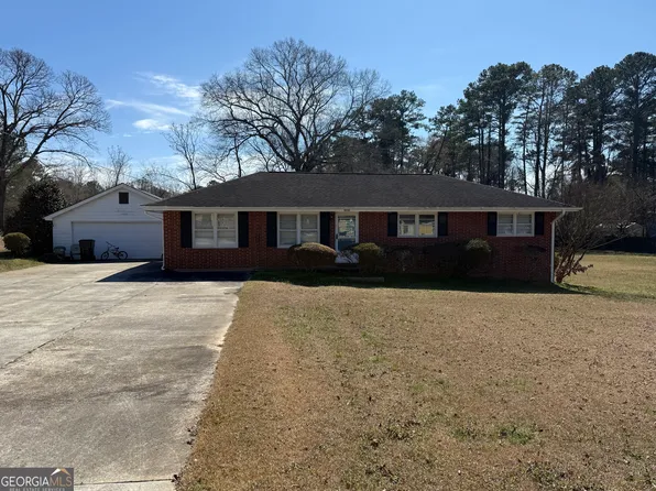 9105 Highland Dr SW, Covington, GA 30014