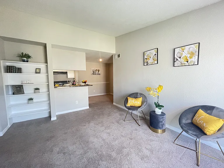 The Park @ Live Oak Apartments — Photo 113