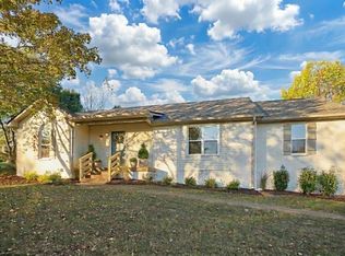 3078 Old Greenbrier Pike, Greenbrier, TN 37073