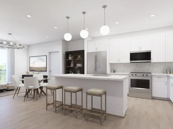 2.2.0F Plan, MetroWest Square