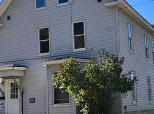 115 Franklin St APT 1, Franklin, NH 03235