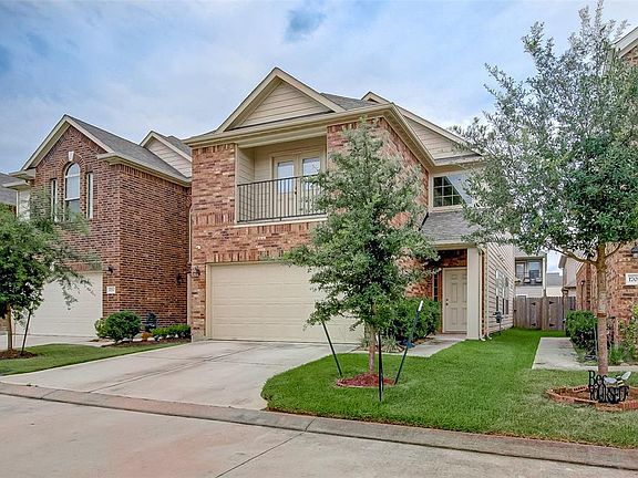 3rd image of 17047 Amarose Dr