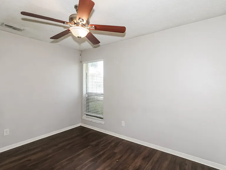 19411 Winding Branch Dr — Photo 12