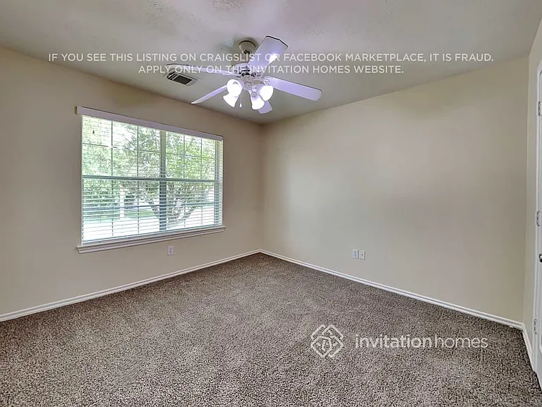 410 Sun River Ln — Photo 14