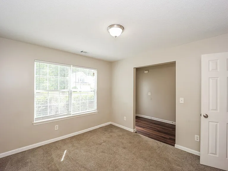 2615 Thunder Basin Way — Photo 9