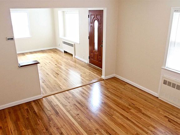 3rd image of 51 Caldwell St