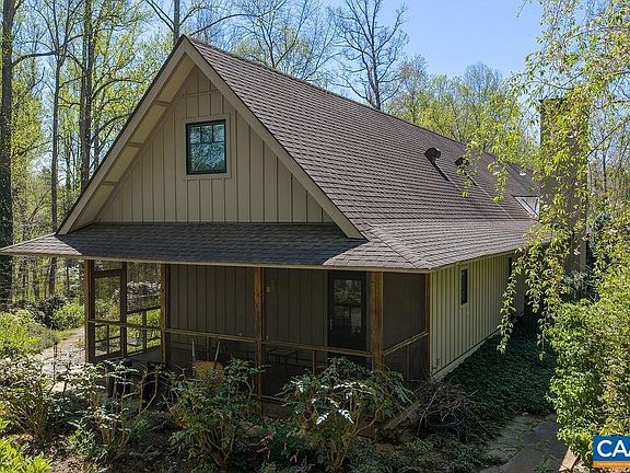 5th image of 889 Old Garth Rd