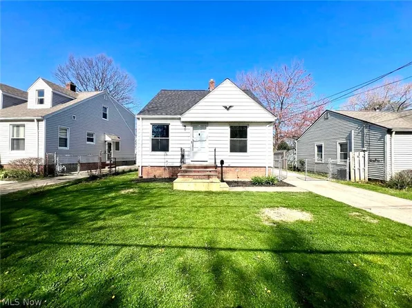 3970 Brookside Blvd, Cleveland, OH 44111