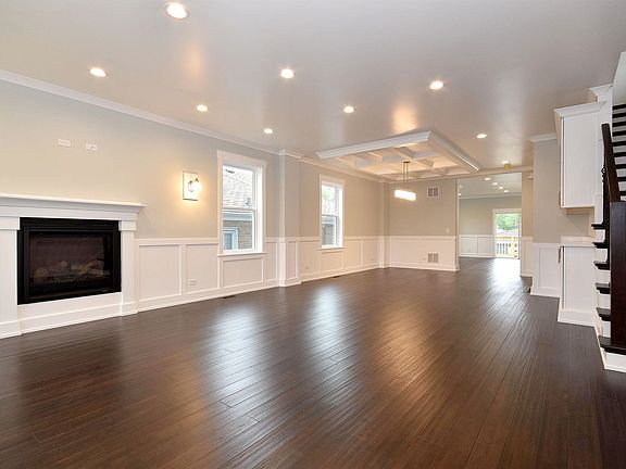2nd image of 3246 N Opal Ave
