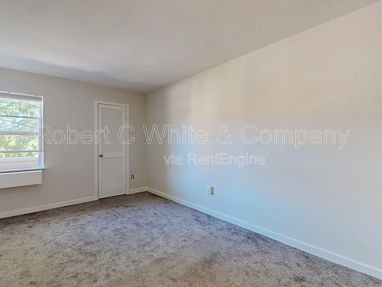 163 South St #33 — Photo 20