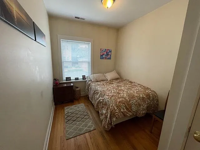 2543 W Wabansia Ave #1 — Photo 6
