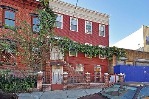1st image of 4242 27th St