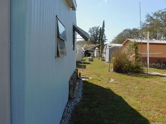4th image of 3831 Collingwood Ln