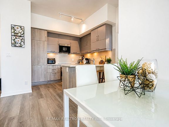 5th image of 8119 Birchmount Rd #1809A