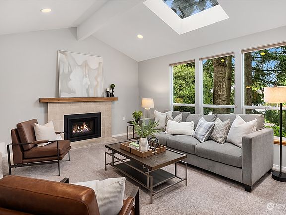 3rd image of 13903 94th Ave NE