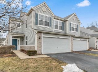 1060 Colonial Dr, Joliet, IL 60432