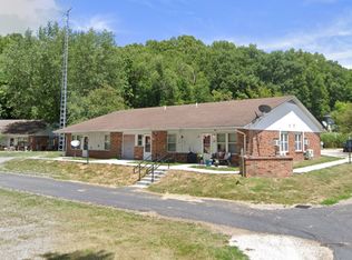 121 N Center St, Hartsburg, MO 65039