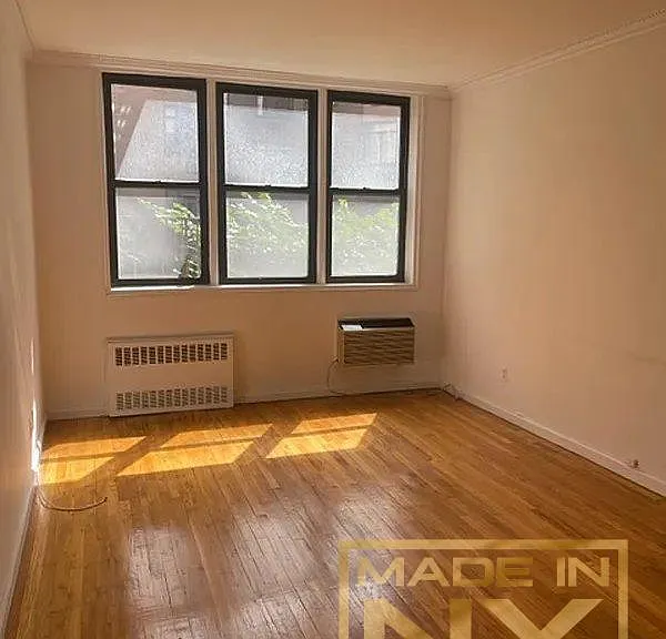 171 E 77th St #3D — Photo 1