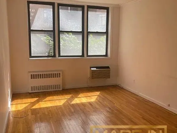 171 East 77th Street image 1 of 11