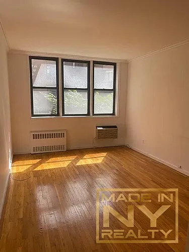 171 E 77th St Photo 1 171 E 77th St Photo 1