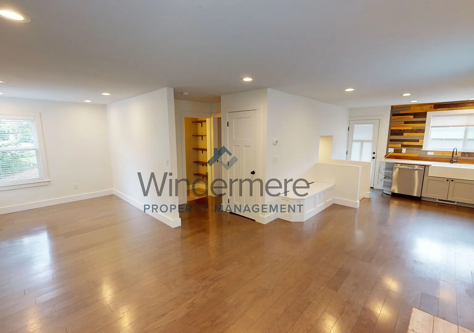 1346 Bonsella Fenced Backyard, Stainless Steel Appliances — Photo 2