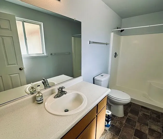 527 V & T Way — Photo 18