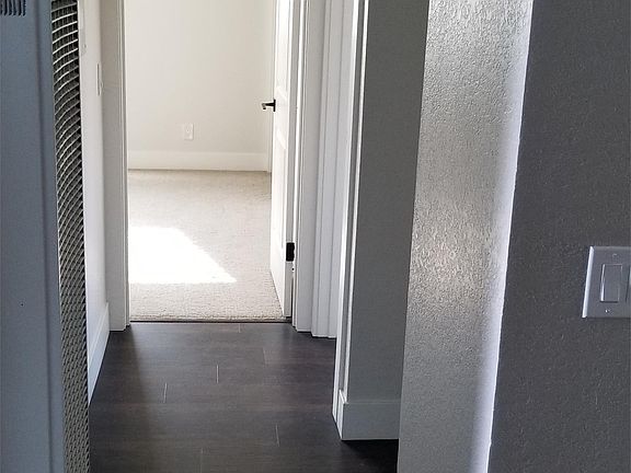 4th image of 1267 E Meta St APT 6