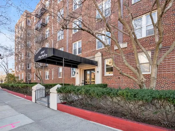 3626 Kings Highway image 8 of 13