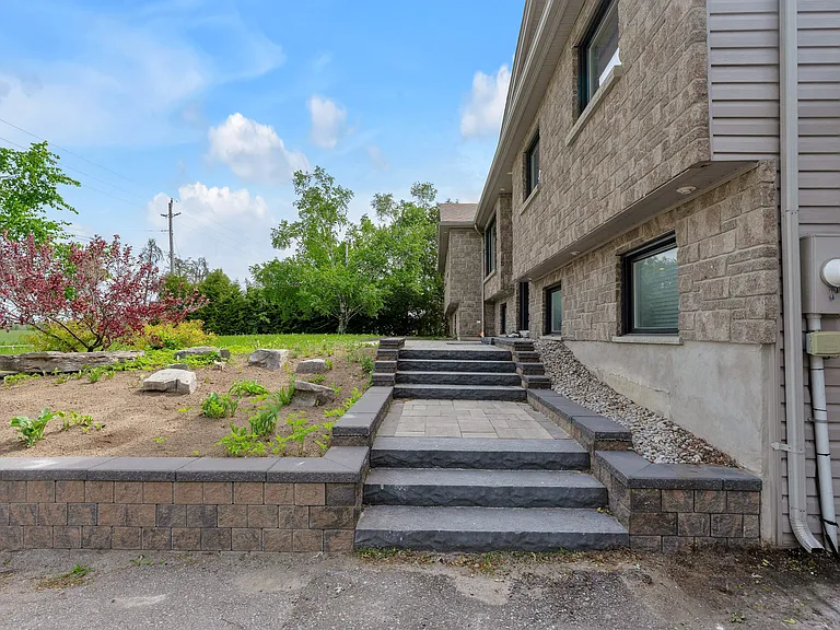 1563 Side Road 15 #UL-15/16 — Photo 40
