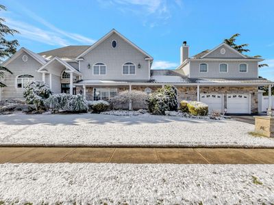 110 Thornwood Road, Massapequa Park, NY, 11762