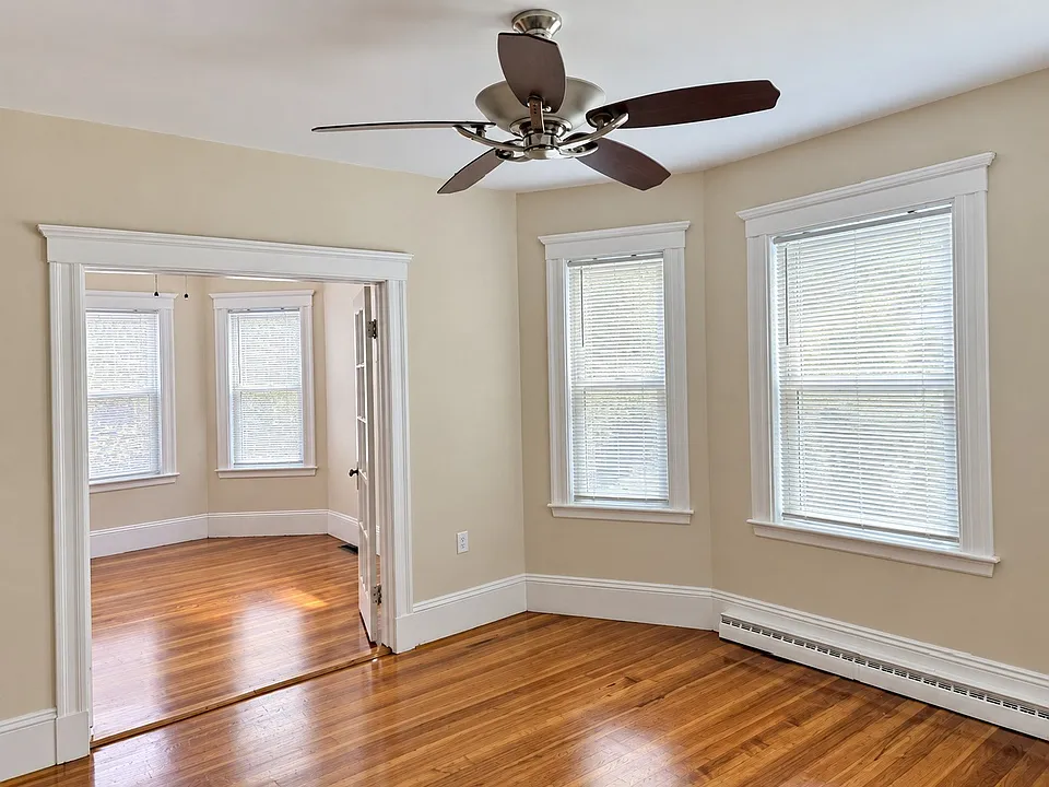 32 S Prospect St #1