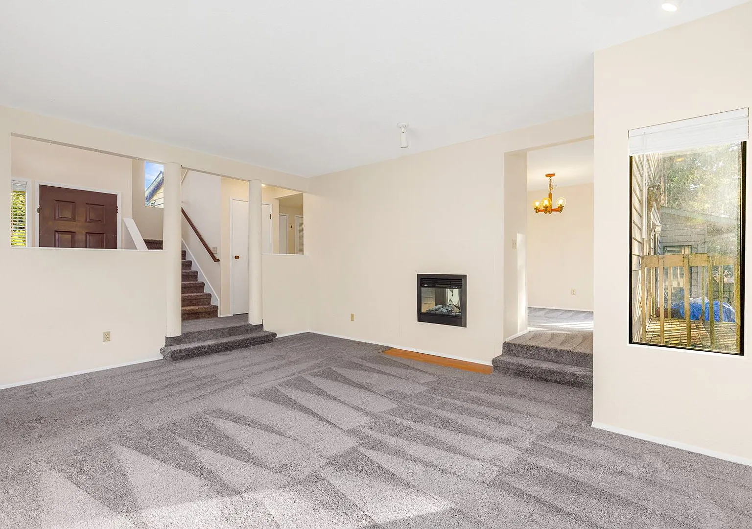 Redmond 3BR | 1.5BA Duplex with Attached Garage — Photo 2