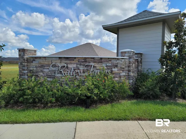 388 Winters Ave, Gulf Shores, AL 36542