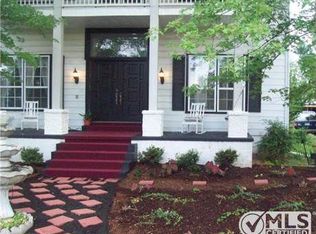 7132 Highway 100, Bon Aqua, TN 37025