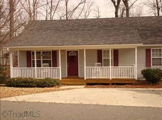 185 Lorraine Dr, Winston Salem, NC 27107