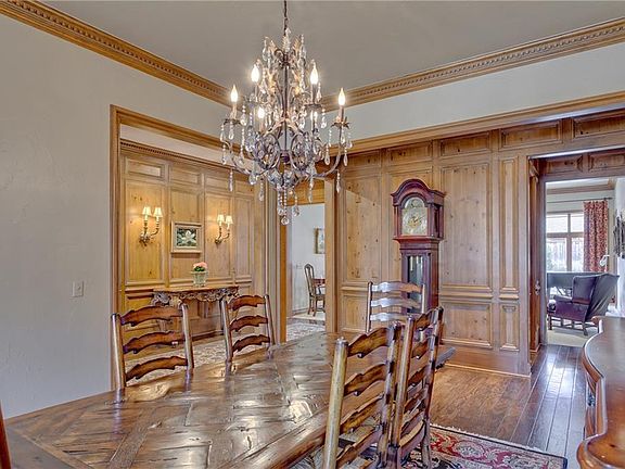 5th image of 4800 Bocage Ln