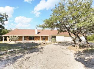 540 Soft Wind, Canyon Lake, TX 78133