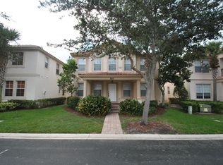 8207 Calterra Dr, Palm Beach Gardens, FL 33418