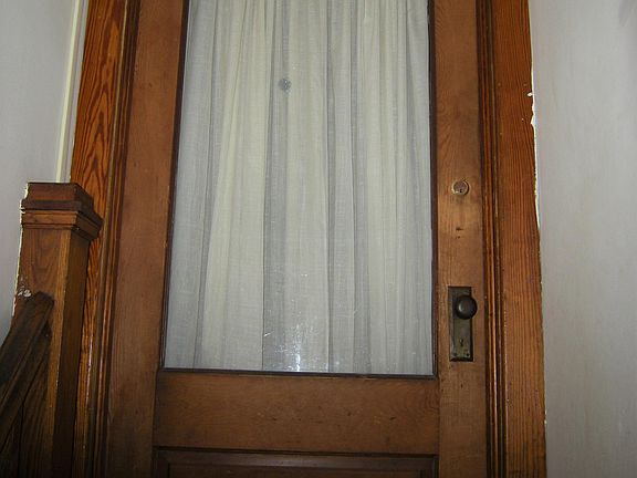 entrance to the apartment.
