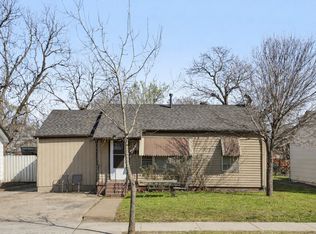 3737 Willing Ave, Fort Worth, TX 76110