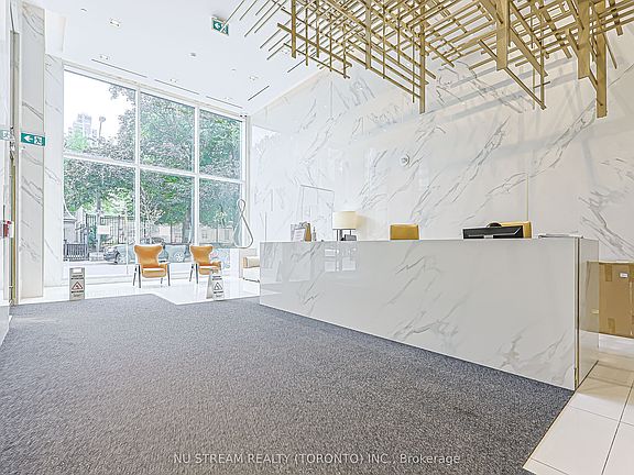 2nd image of 85 Wood St #1512