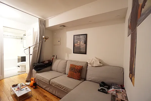 Rented by Rennit Inc. | media 15