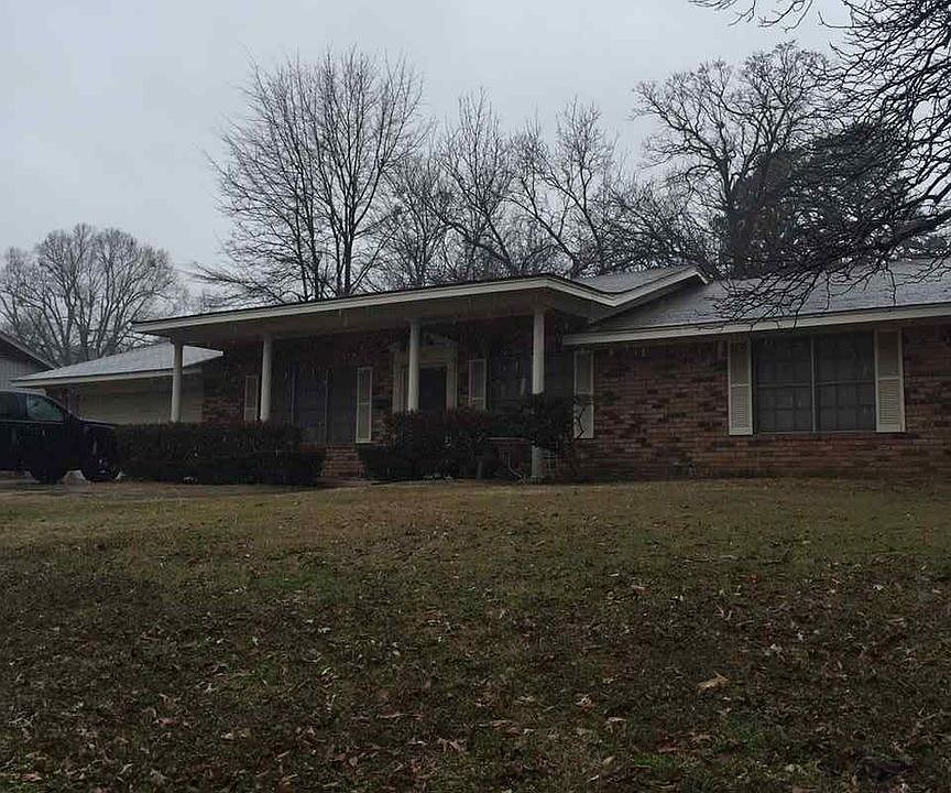 1st image of 107 Melrose Dr