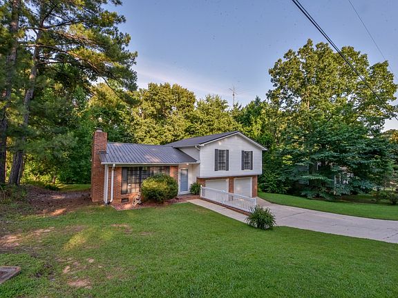 4th image of 4515 Eastern Hills Ln