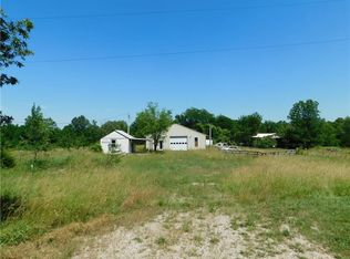 1920 E State Route 2, Garden City, MO 64747